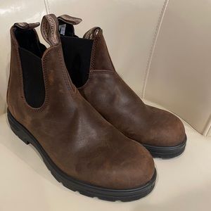Blundstone Chelsea Boots